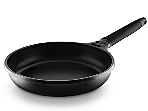 image of Castey Pfanne Induction Mit Griff Aus Holz 22 CM