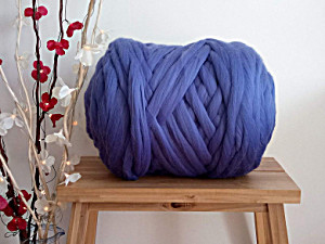 image of Dark Lilac 100% Merino Wool Giant Yarn Extreme Arm Knitting Felting Wool Tops Roving Bulky 50G - 4KG (2 KG)