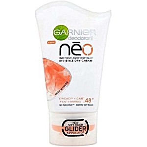 image of Garnier Neo Antyperspirant W Suchym Kremie Fresh Blossom 40 ML