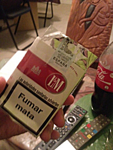 do cigarettes decrease sperm count How smoking affects sperm