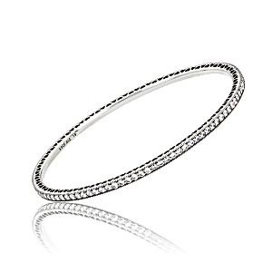 image of Pandora 590511CZ-17 Funkelnder Liebes-armreif Mit Klarem Zirkonia Merken