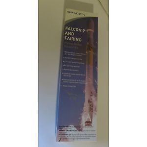 image of Spacex Falcon 9 and Fairing Flying Model Rocket Kit V04
